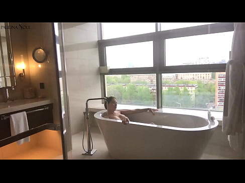 ❤️ Valtava babe runkkaa intohimoisesti pilluaan kylpyhuoneessa ️ Porno at us fi.bladesoul.top ﹏
